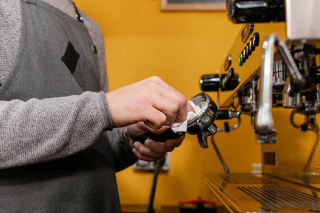 מוצרי תחזוקה למכונות קפה